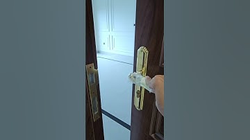 Cửa gỗ óc chó bắc Mỹ tân cổ điển. #huynhgiamoc #cửa gỗ óc chó #cửa gỗ tân cổ điển