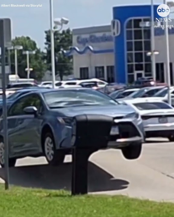 Road buckles due to heatwave, sending car flying #weather #heatwave #missouri #driving #cars