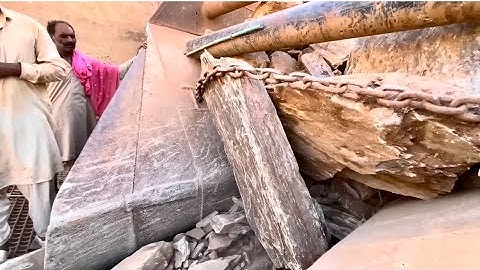 “Stone Crusher Machine in Action 💥 Crushing Massive Rocks | Real Power of Machinery”