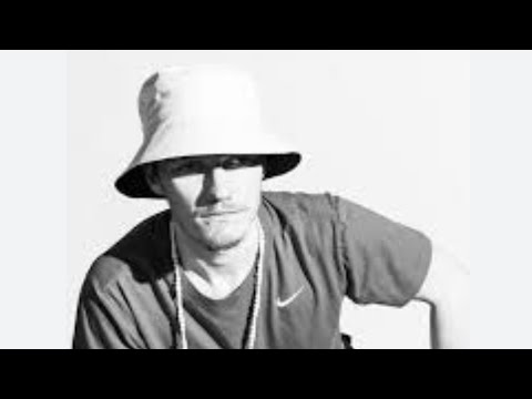 Lyrical genius, Aaron Sawyer. - YouTube