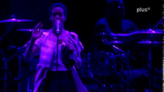 Ms. Lauryn Hill - Killing Me Softly [Live Switzerland 2012]