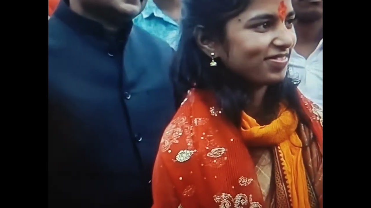 Maithili Thakur youngest politician in India BJP win Bihar Election BJP PM Modi CM Nitish Kumar