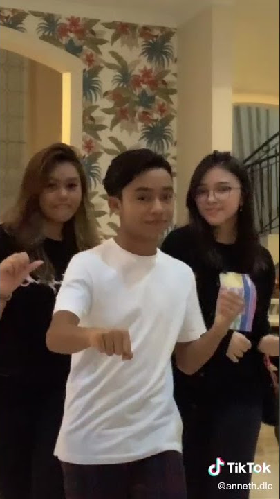 tik tok betrand anneth dan nayla jagan lupa  subscribe like dan shere