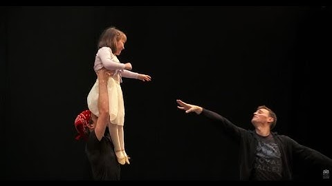 Charlotte Bottger performs ballet for her parents after life-changing surgery