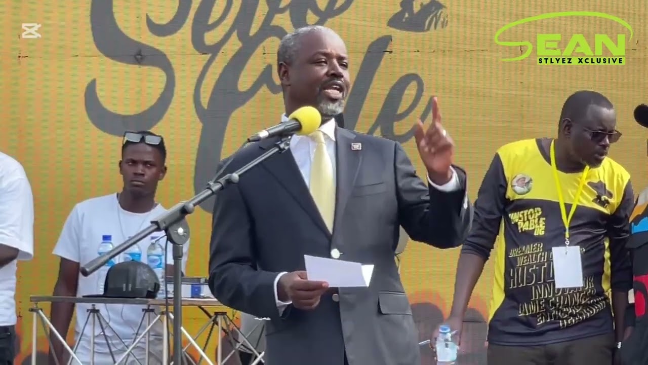 PRESIDENT MUSEVENI,FIRST LADY AND DEPUTY SPEAKER AT CONGS SEVO HOSTED BY DR NELSON TUGUME 