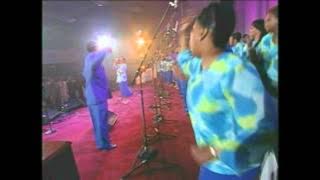 Chicago Mass Choir- He's Gonna Work It Out.avi