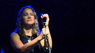 Video-Miniaturansicht von „JOAN OSBORNE "What Becomes of the Broken Hearted" 09-06-12 FTC Fairfield, CT“