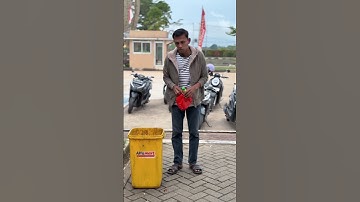 Buanglah sampah pada Tempat nya #shorts