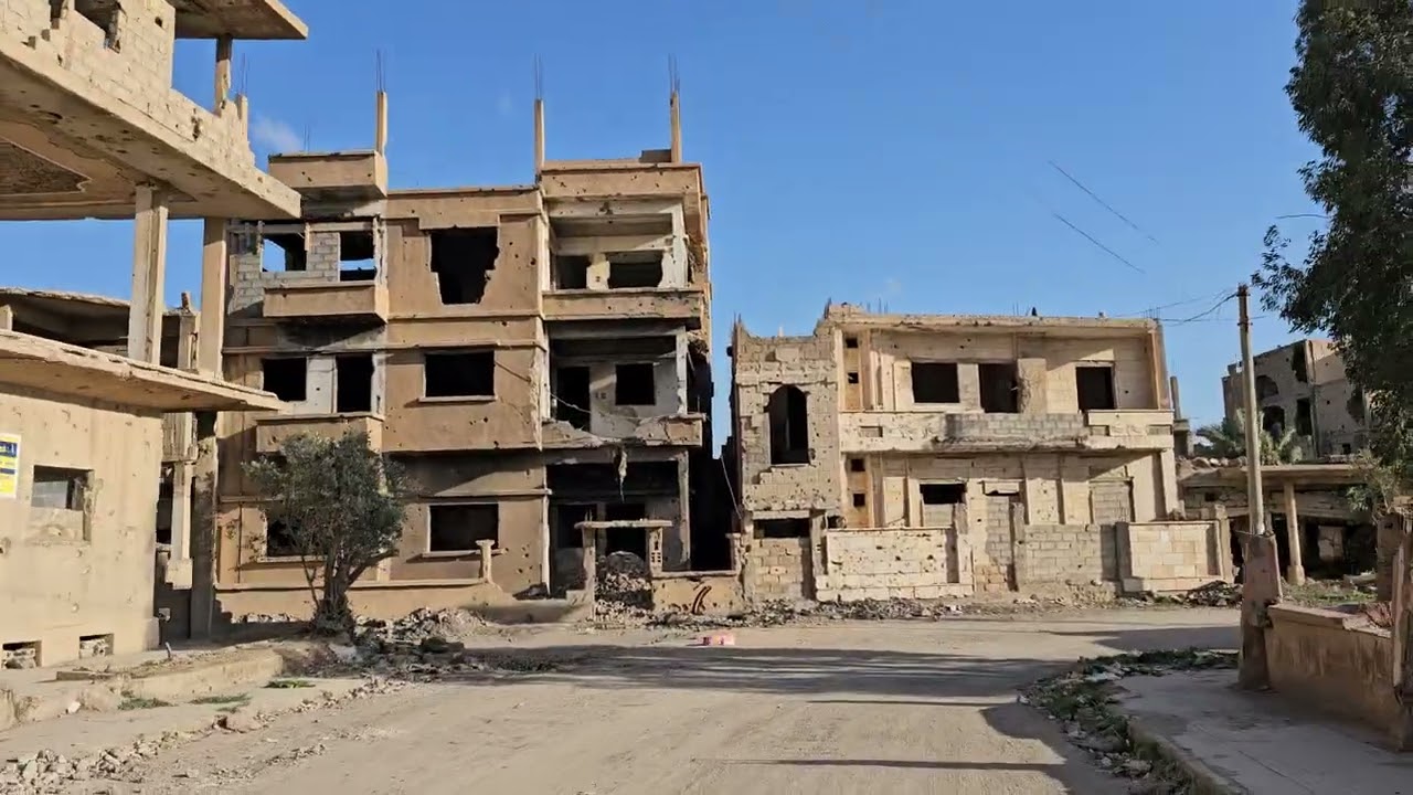 الدمار الذي حصل في حي المطار القديم 