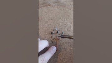 AC Current and Voltage Detector #electronics   #experiment   #shorts