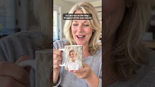 Put Mom in the picture with this personalized mug, made from the family photo ☕
