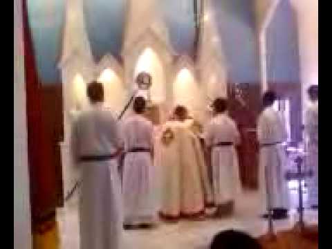 Malankara Qurbana at St. Jude Syro Malankara Catholic Church of Philadelphia. The clips are only 30 secs long at most because it was from a cell phone video ...