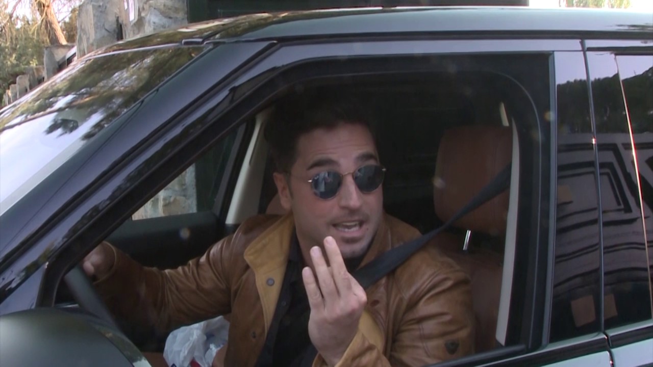 David Bustamante estalla: 