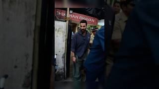 BMC चुनाव में Akshay Kumar ने की लड़की की मदद | Viral Video | Akshay Kumar Humanity