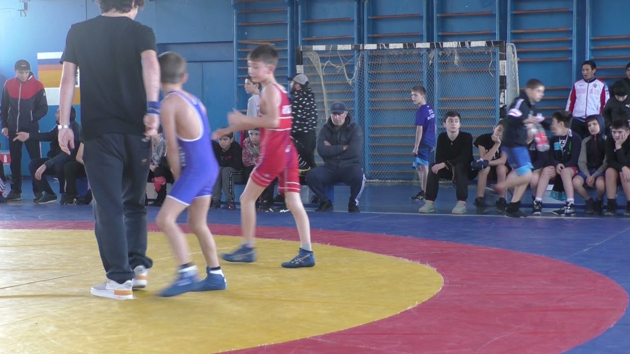 Рамазанов Магомед (Каспийск) - Далов Имран (Баксан) - YouTube