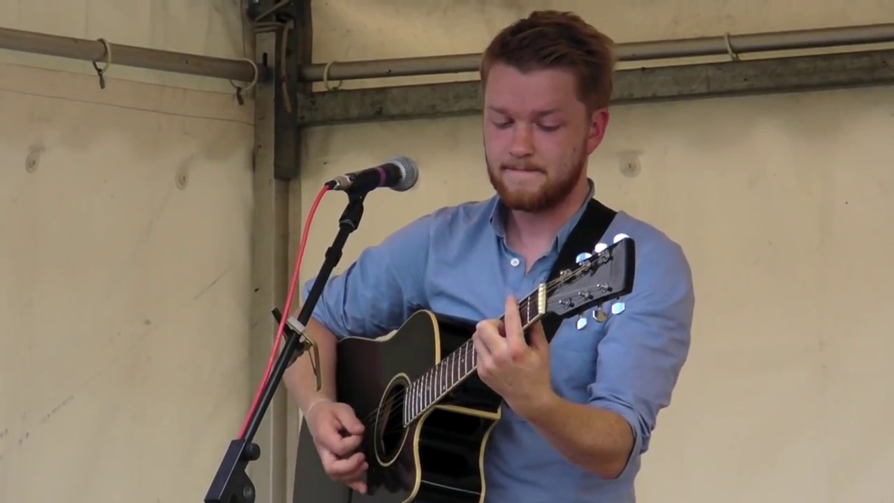 Richard Clarke - Hear These Words I Say (live in Gheluvelt Park, Worcester - 18th August 12)