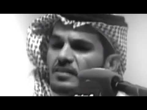 لابسه روب حمر عبدالله السميري