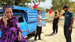Download Lagu Iranian Nomadic Love : Vali Sells His Car 🚗 to Pay the Dowry 💍 😰 MP3 Download Lagu Iranian Nomadic Love : Vali Sells His Car 🚗 to Pay the Dowry 💍 😰 MP3