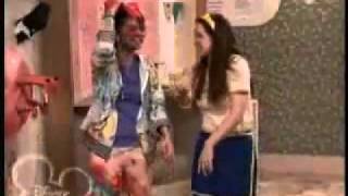 Wizard Of Waverly Place Alex And Harper - Crazy Funky Hat Song