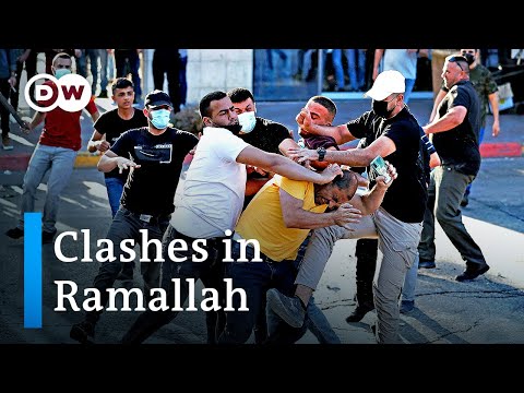 West Bank clashes flare after activist dies in police custody | DW News