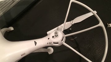 How to put on and remove props on Syma  X8C Quadcopter/Drone