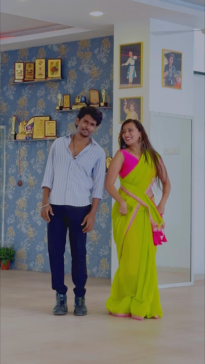 Tujhya mazya premachi godi #dance #shortsvideo #marathimulgi #marathimulga #marathisong