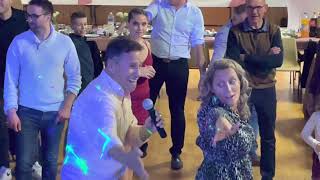 Anniversaire De Céline Avec Nathan Moore Des Worlds Apart En Guest Star Et Ami De La Soirée.