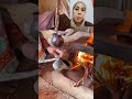 الله رزقنا من عندو فقر صعيب شوفو لاصق في صباط ميكة