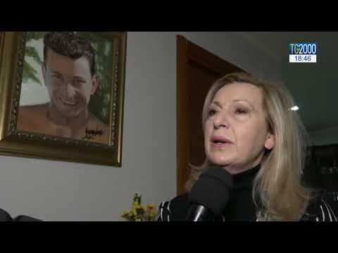 La mamma di Ciro Esposito: «Morte tifoso si sarebbe potuta evitare» - VIDEO 1 Ancora un tifoso che muore. Parla la mamma di Ciro Esposito