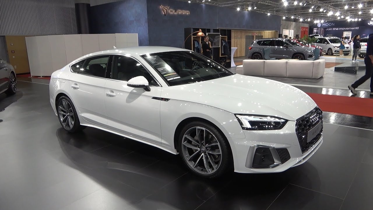 2020 Audi A5 Sportback FACELIFT - FULL review (WHAT'S NEW?) S Line