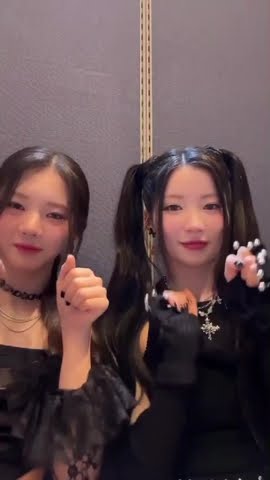 [BABYMONSTER] RORA and ASA IG update - YouTube