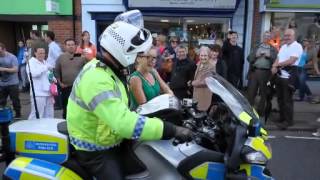 Download Lagu Girl remixes a police bike siren. MP3 Download Lagu Girl remixes a police bike siren. MP3