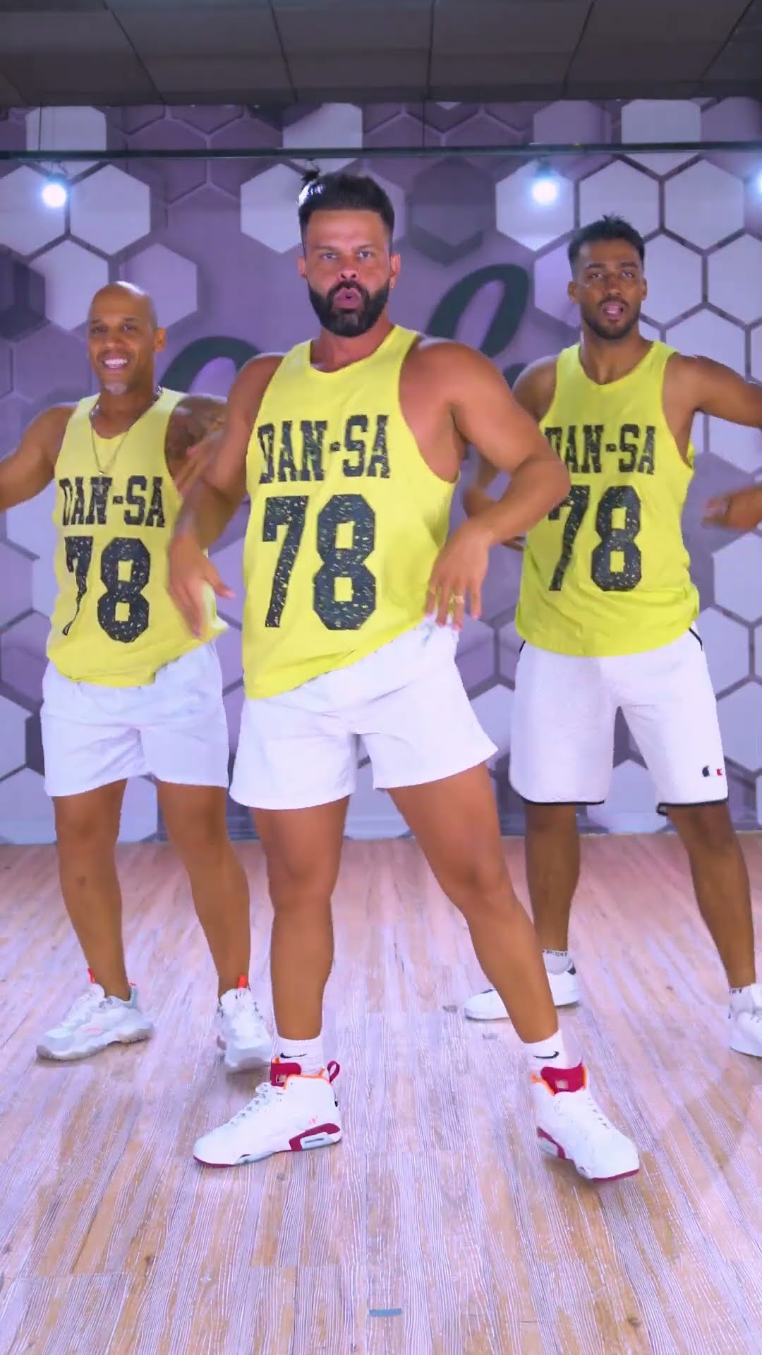 Mulher Brasileira - Psirico - Dan-Sa / Daniel Saboya (Coreografia) #shorts