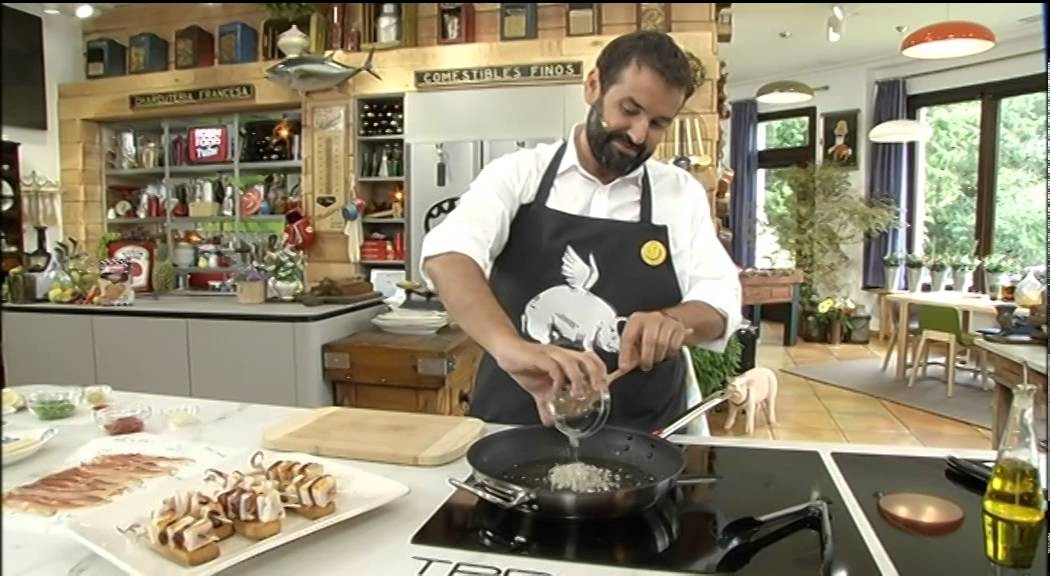 ROBINFOOD / Brochetas de chipirones + Arroz con almejas