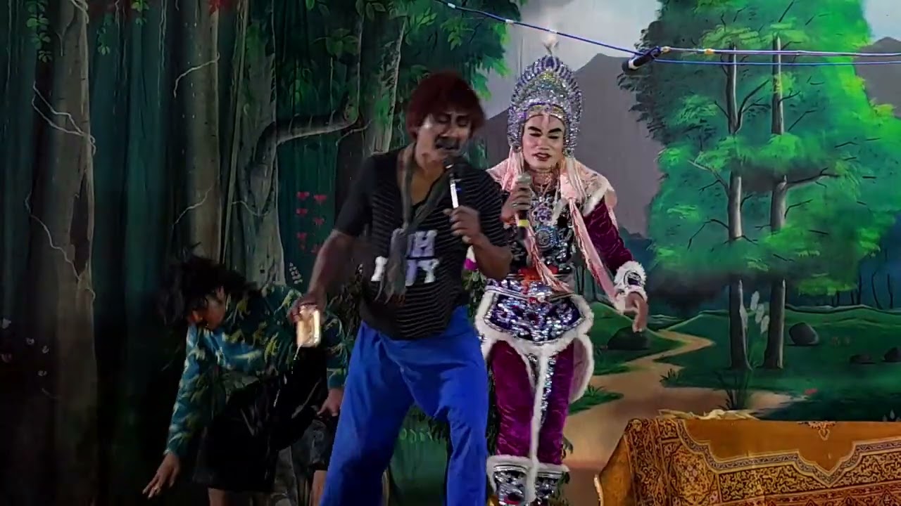 លេងនៅវត្តខ្ចៅស្រុកកងមាស(ភាក2)0975622555