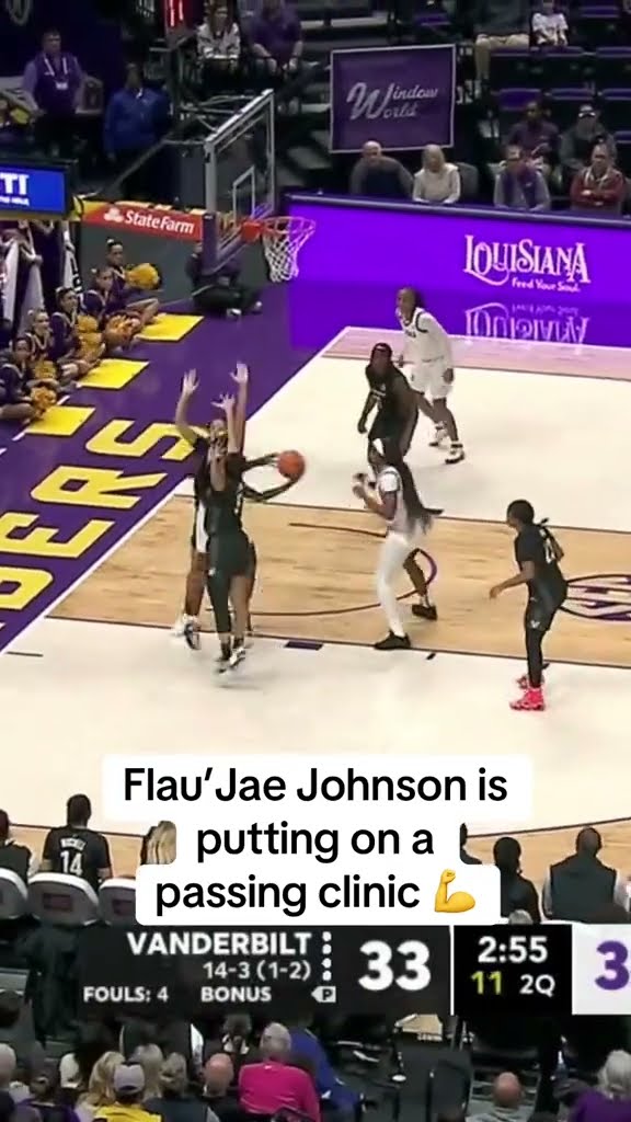 Flau’Jae Johnson’s passing game is on point ?