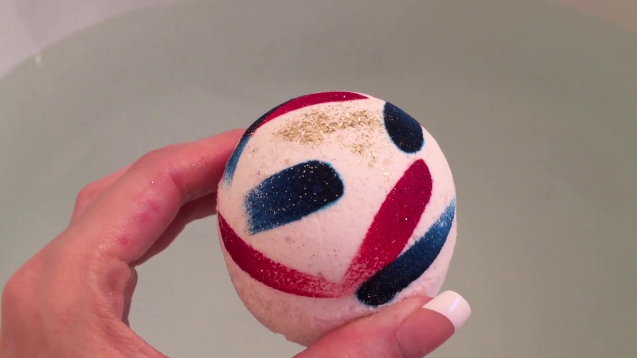 Son of a Nutcracker from BombTastic Bath Bombs - YouTube
