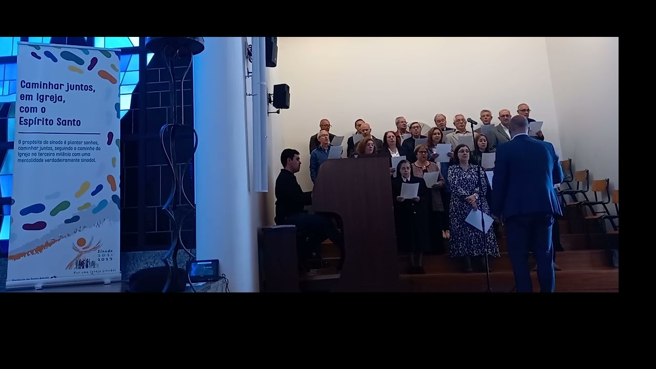 O Senhor salvou-me, o Senhor salvou-me. O Senhor salvou-me porque me tem amor. Carlos Silva