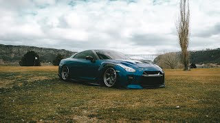 BAGGED GTR ON A GOLF COURSE