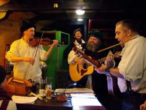 Mutterkorn live auf der Taverne der Liberi Effera