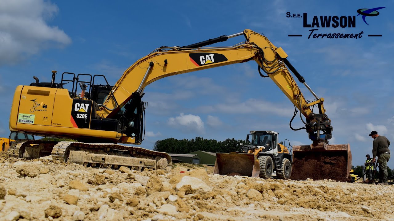 💨Caterpillar 320E au terrassment ⚠️ // LIEBHERR 550🚨 [SARL LAWSON]🇨🇵