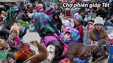 Chợ vùng biên giáp Tết- Gặp rất nhiều đồ lạ mang từ trên núi xuống bán