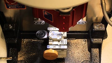 How to cut HU66 key with V8/X6 Key Cutting Machine