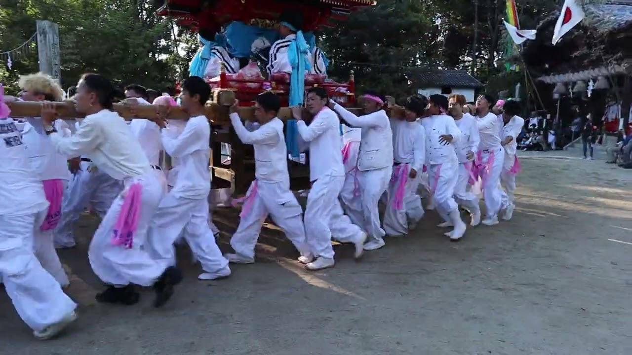 田熊の秋まつり　東西山車の競走②　田熊八幡宮