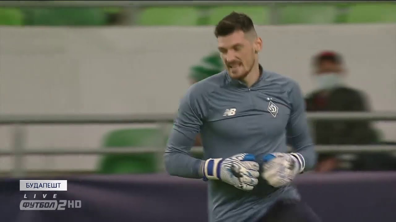 Перчатки Brave GK Rain Pro Blue в Лиге Чемпионов