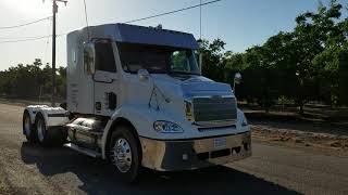 2009 Freightliner Columbia