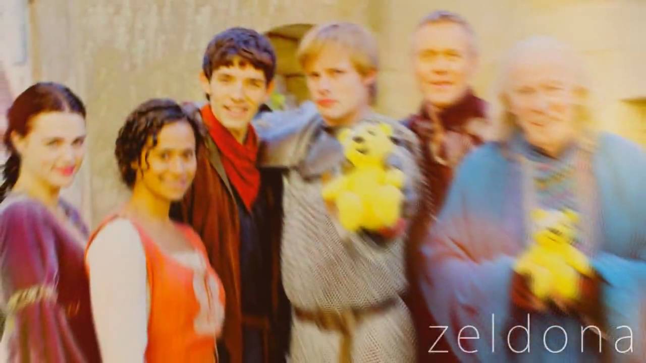 ➤ Love me - Merlin Cast