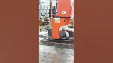 5-axis non-metal cutter: one-setup, high-speed, dust-tight for plastic/carbon/foam. #machine  #cnc