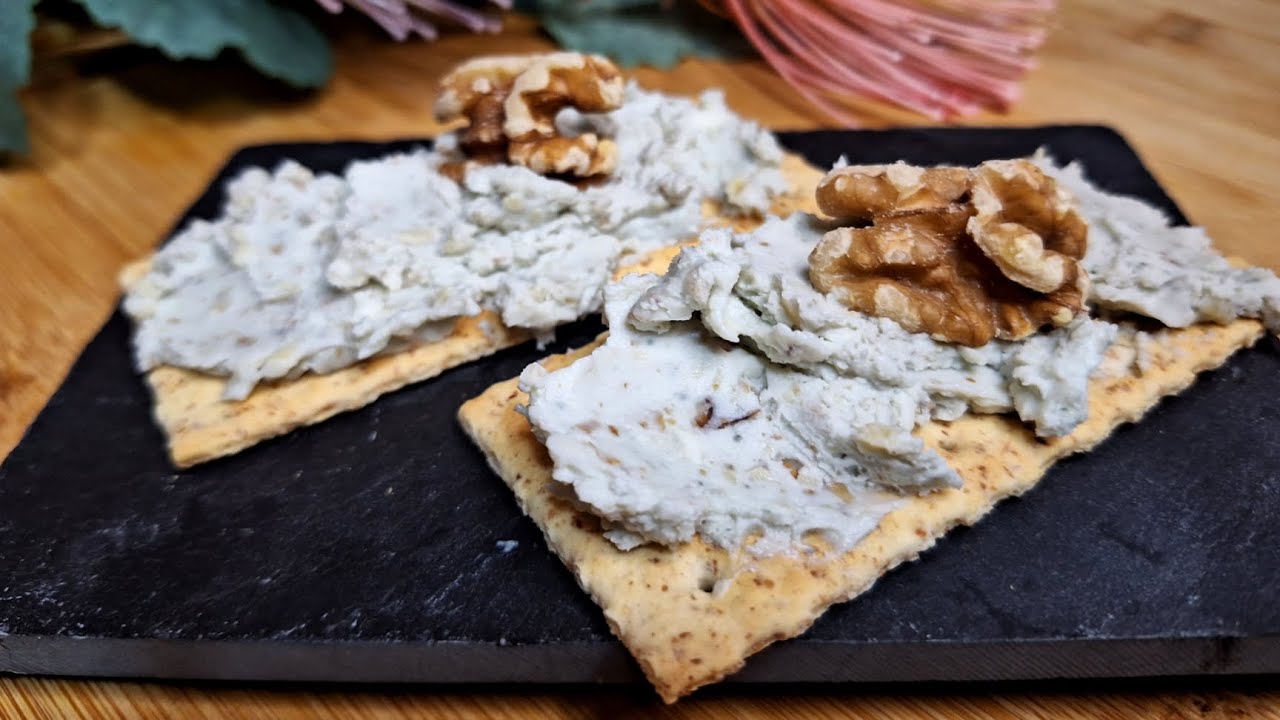 paté de queso roquefort un aperitivo excelente