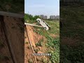 電影中汽車墜崖的特效是如何利用道具和鏡頭技巧假亂真